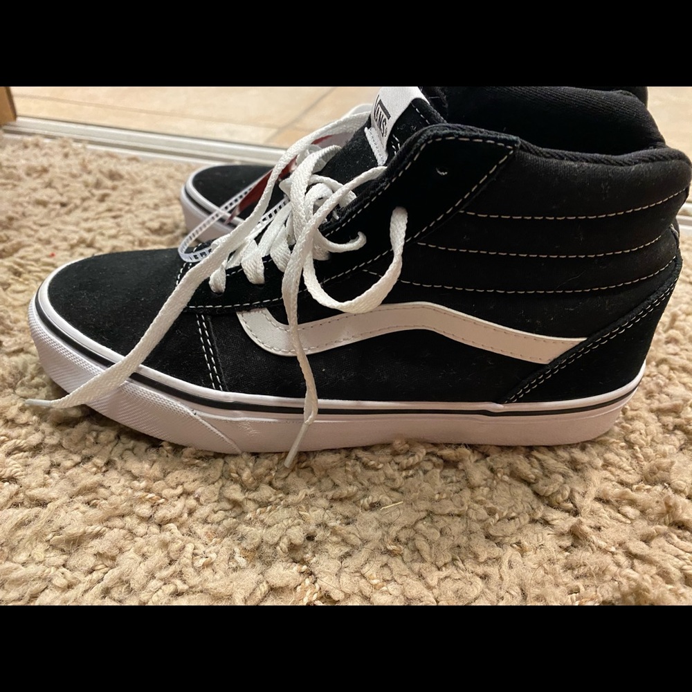Vans Sk8-Hi with Tags - Picture 6 of 8